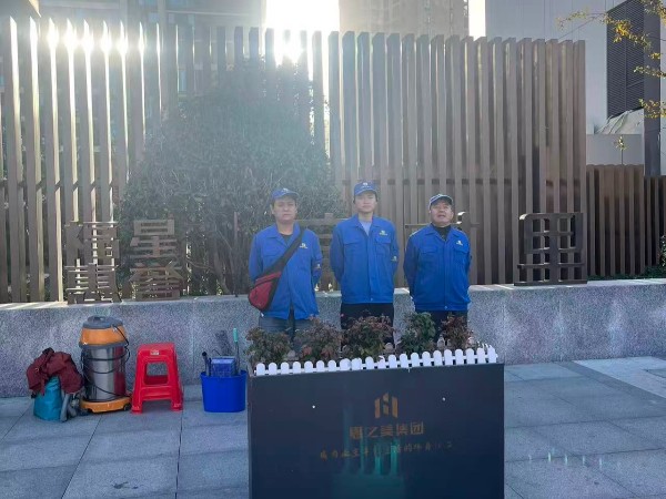 武漢開(kāi)荒保潔首選-格麗雅家政15年本土品牌家政