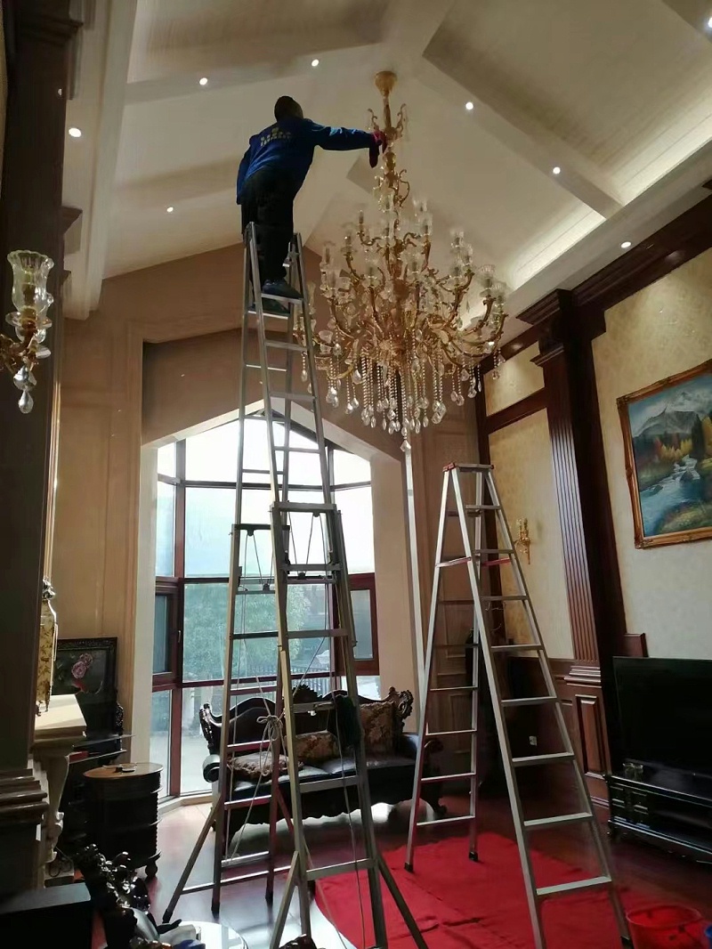 301814092d163a1efb0a22340e4b132f