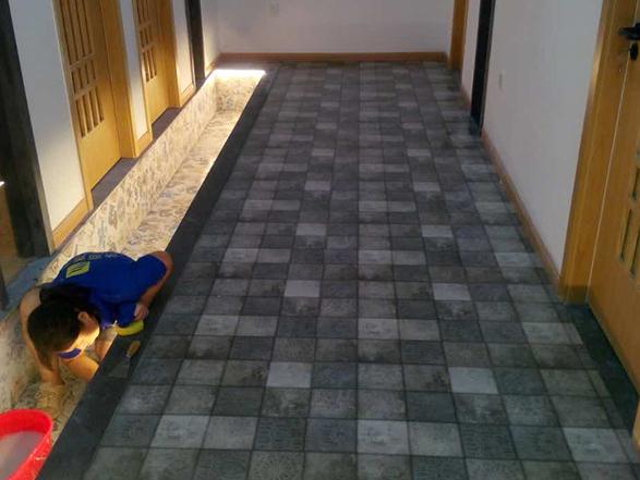 武漢保潔公司告訴告訴您，新買的保溫瓶如何清理比較好