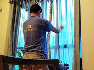 你家的空調多久清洗一次？