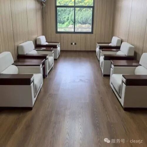 55c4612601f15f8e83c4c404280360a2